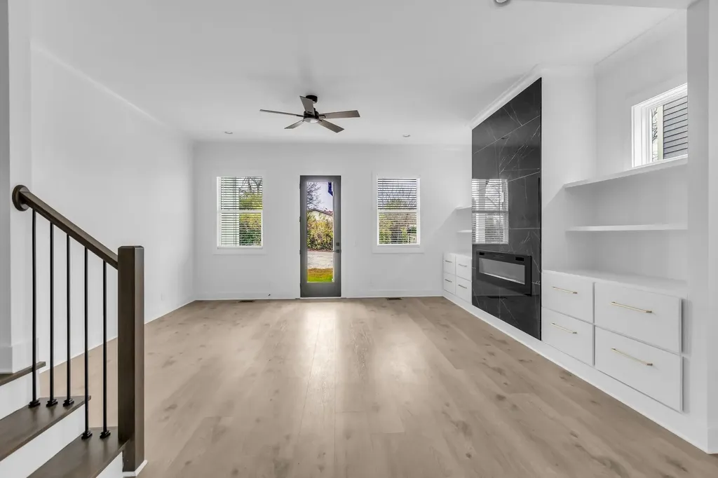 2110 11th Ave, N Nashville TN 37208