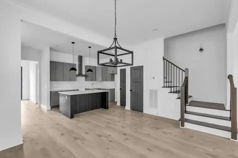 2110 11th Ave, N Nashville TN 37208