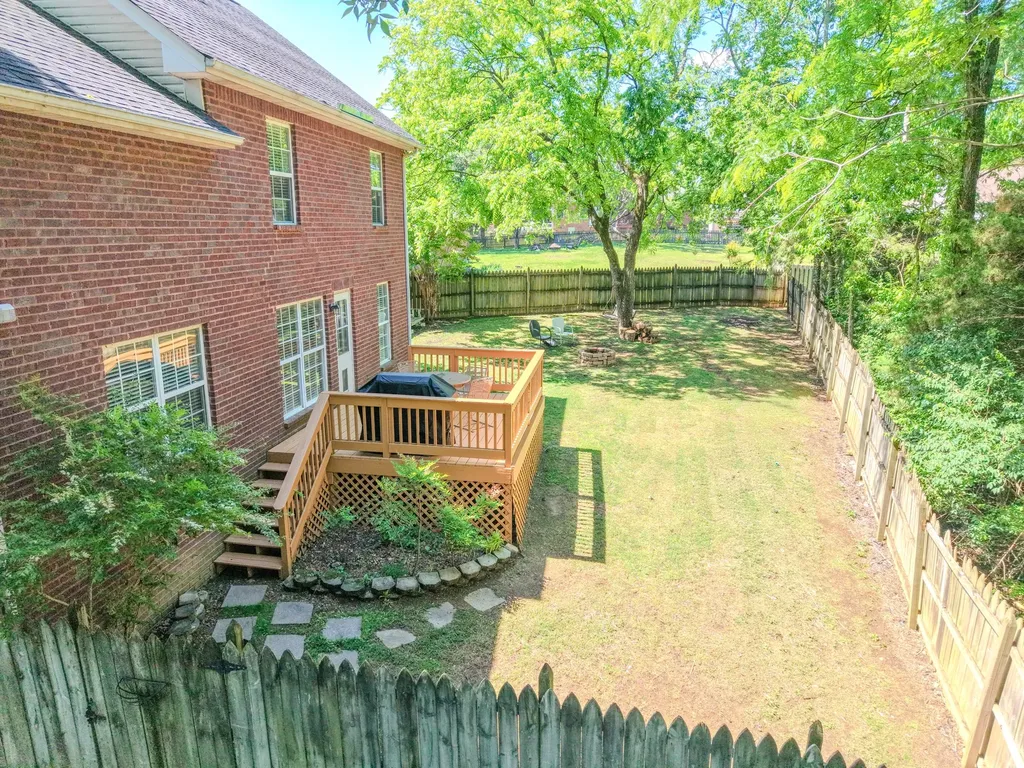 102 Koleberg Court Hendersonville TN 37075