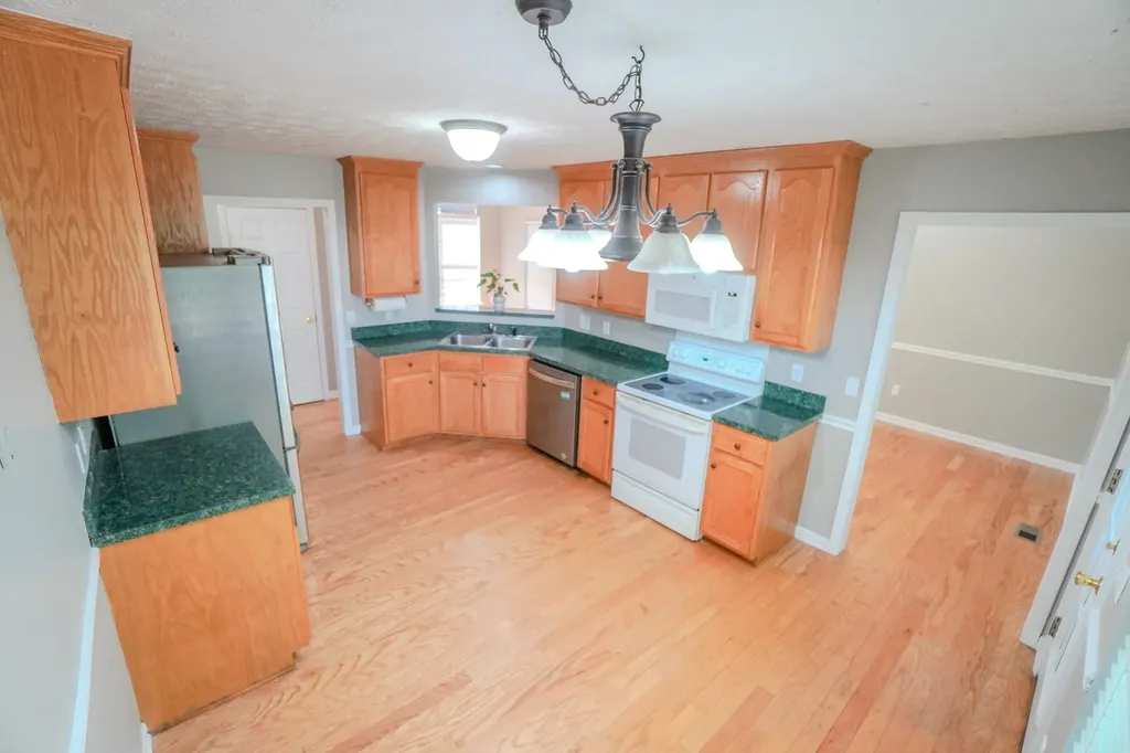 102 Koleberg Court Hendersonville TN 37075