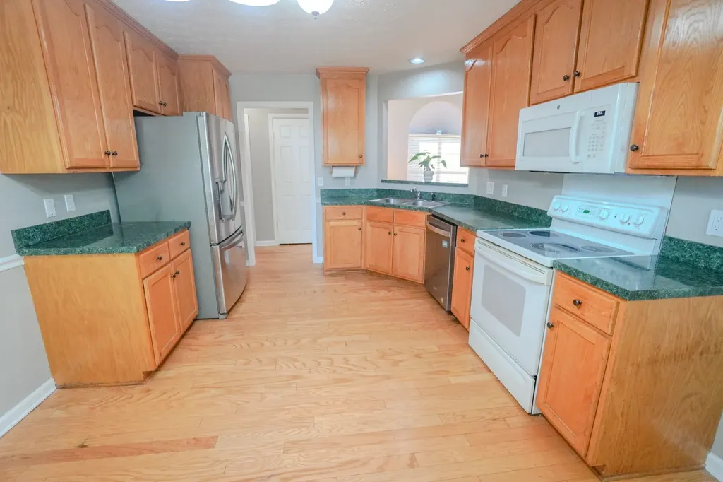 102 Koleberg Court Hendersonville TN 37075