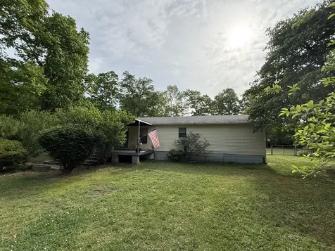 160 Oak Drive Beechgrove TN 37018