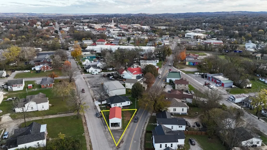 1414 Highland Avenue Columbia TN 38401