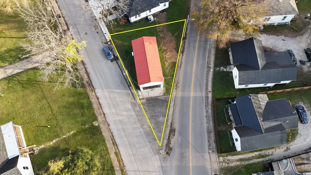 1414 Highland Avenue Columbia TN 38401