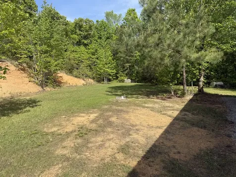 3412 Dogwood Road Hurricane Mills TN 37078