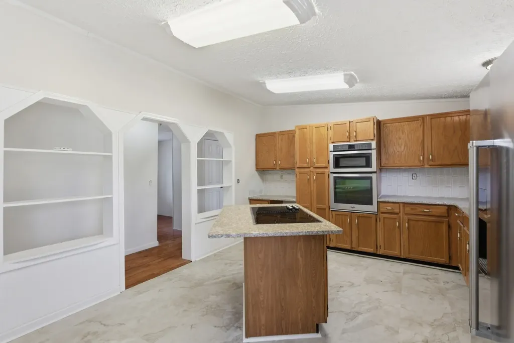 6101 Spring Creek Road Cookeville TN 38506