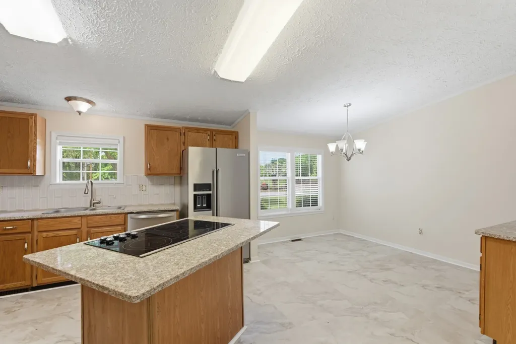 6101 Spring Creek Road Cookeville TN 38506