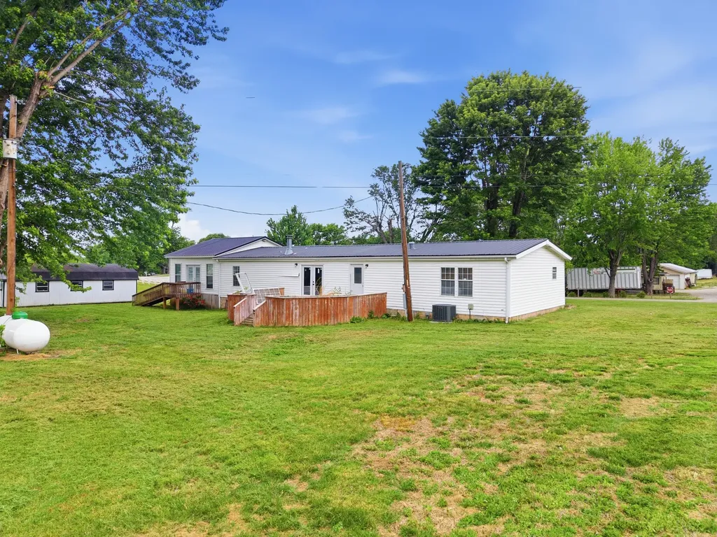 6101 Spring Creek Road Cookeville TN 38506