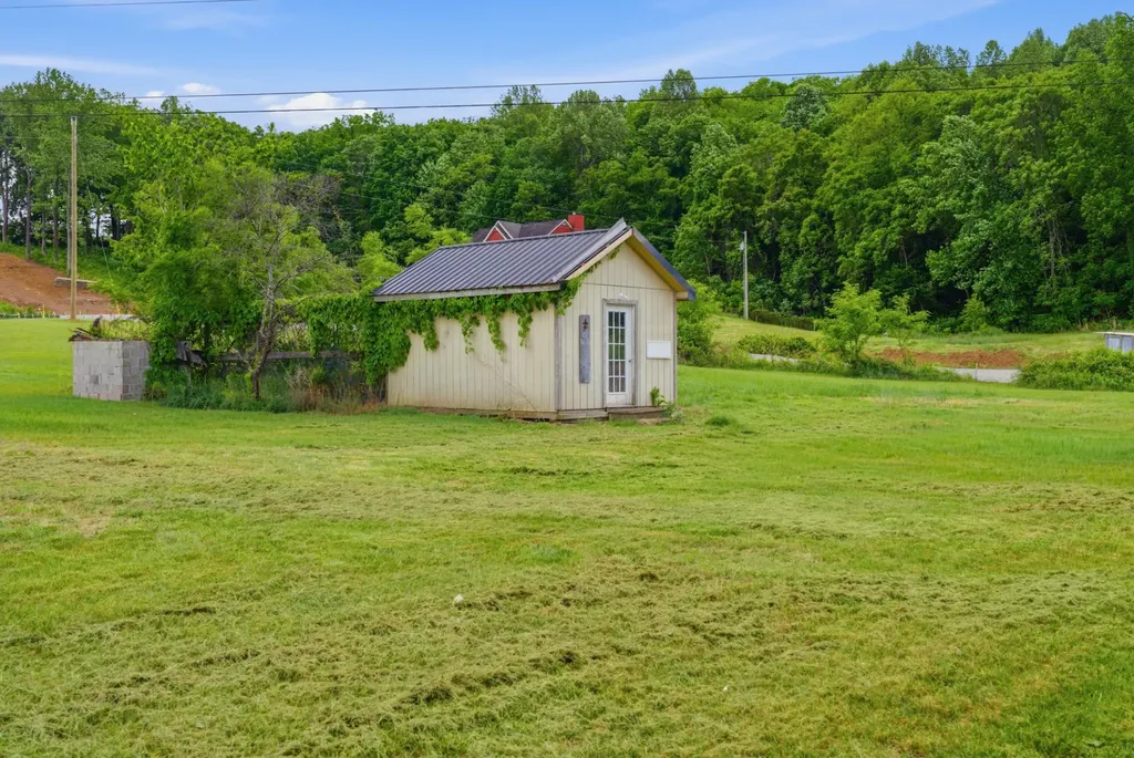 6101 Spring Creek Road Cookeville TN 38506