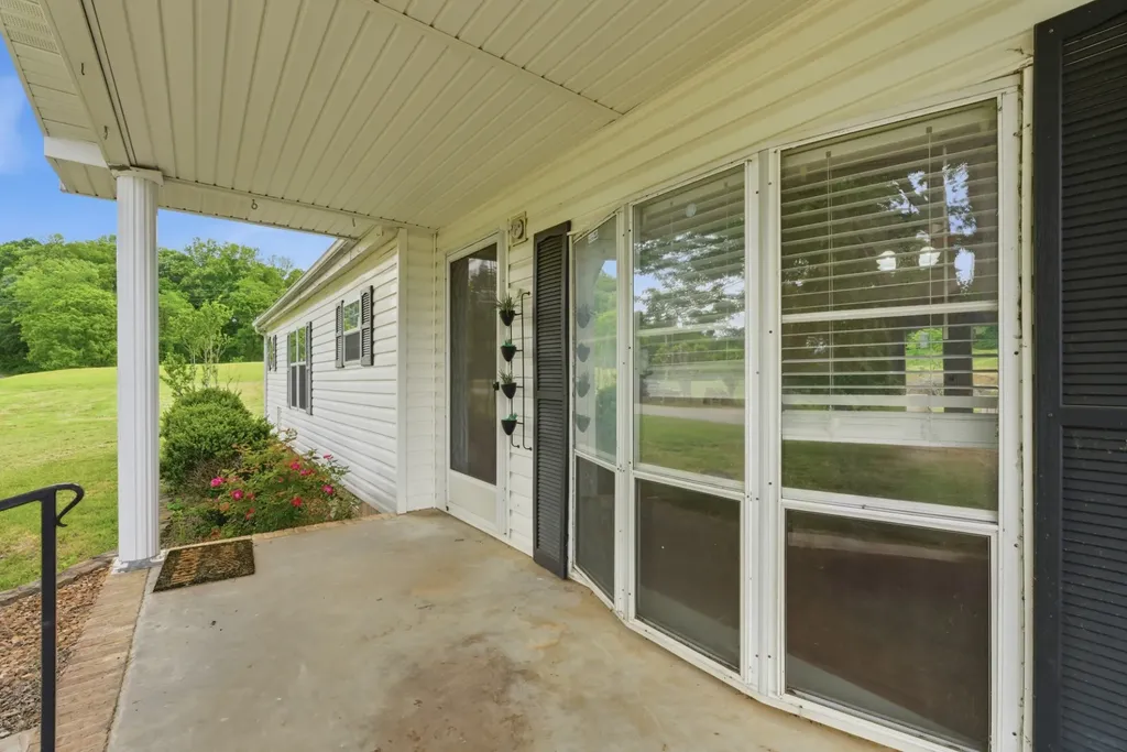 6101 Spring Creek Road Cookeville TN 38506