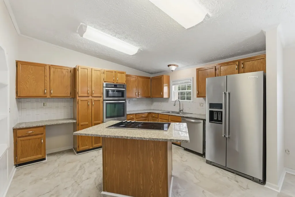 6101 Spring Creek Road Cookeville TN 38506