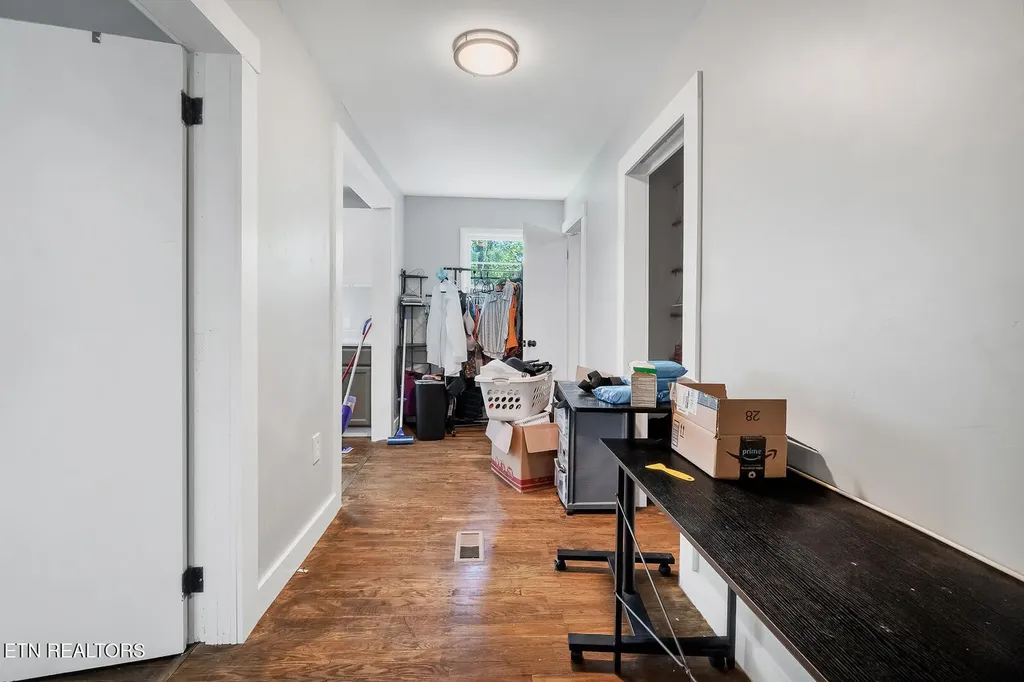 105 Rand Circle Oak Ridge TN 37830