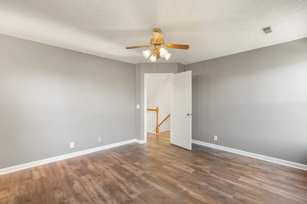 1068 Tulip Grove Road Hermitage TN 37076