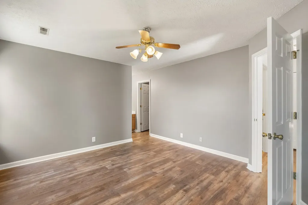 1068 Tulip Grove Road Hermitage TN 37076