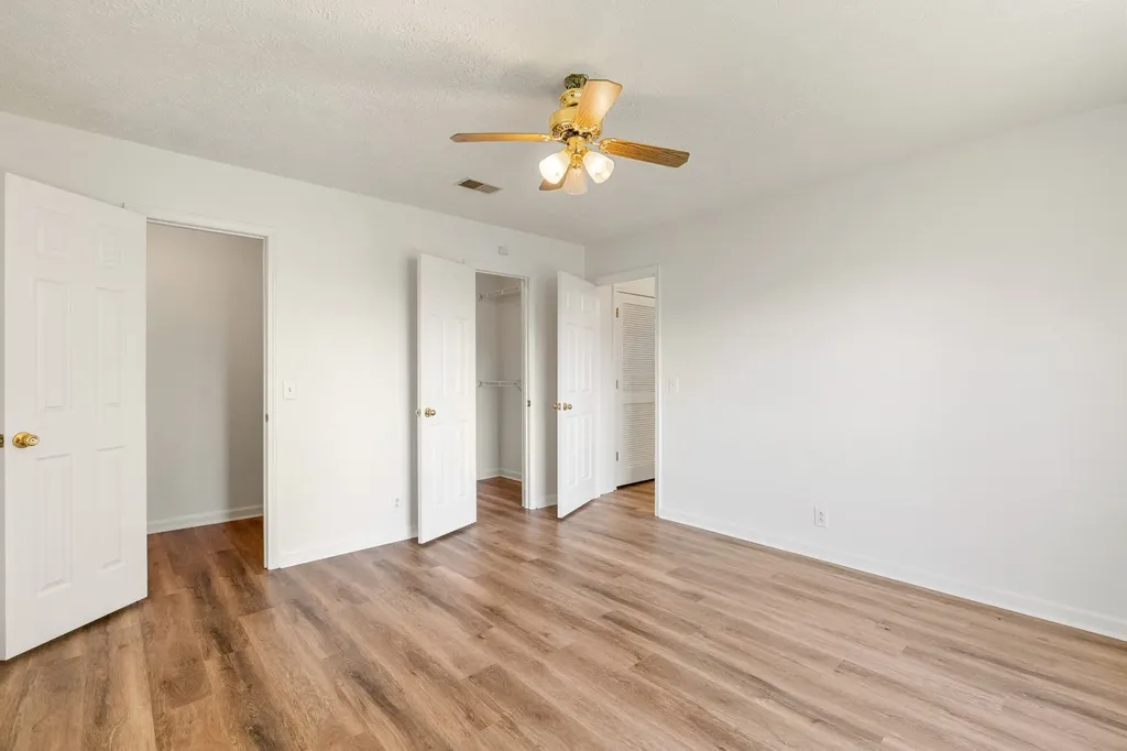 1068 Tulip Grove Road Hermitage TN 37076