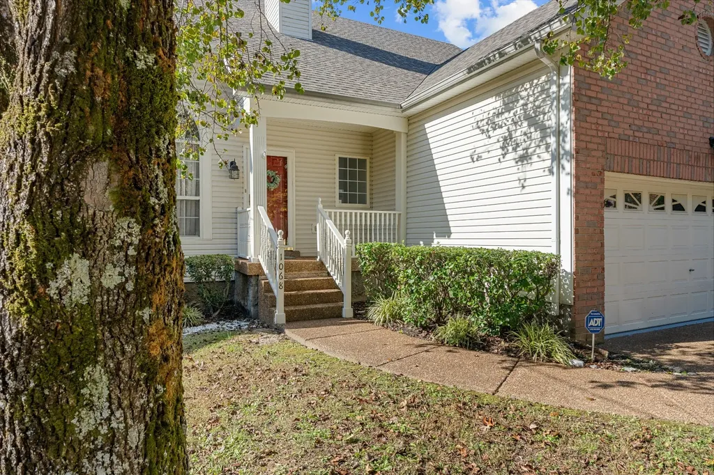 1068 Tulip Grove Road Hermitage TN 37076