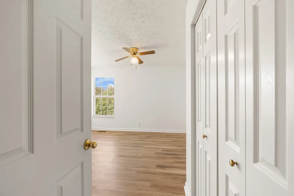 1068 Tulip Grove Road Hermitage TN 37076