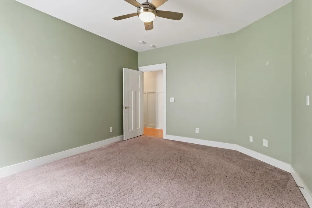 1433 14th Ave, S Nashville TN 37212
