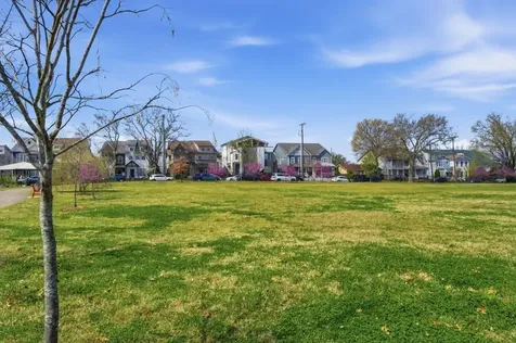 1433 14th Ave, S Nashville TN 37212