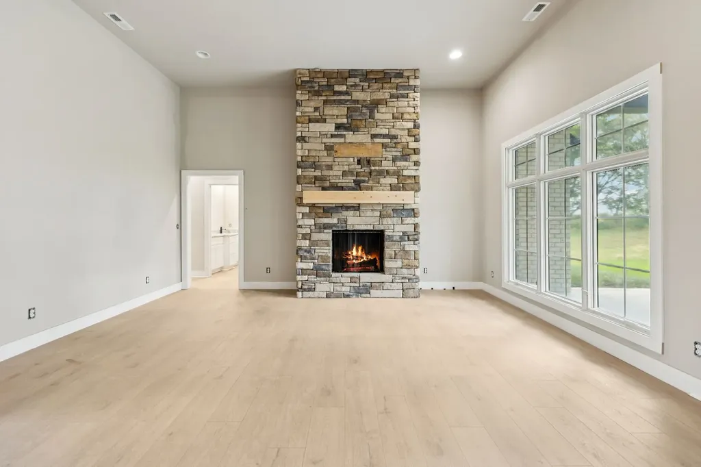 375 Chestnut Oak Avenue Smithville TN 37166