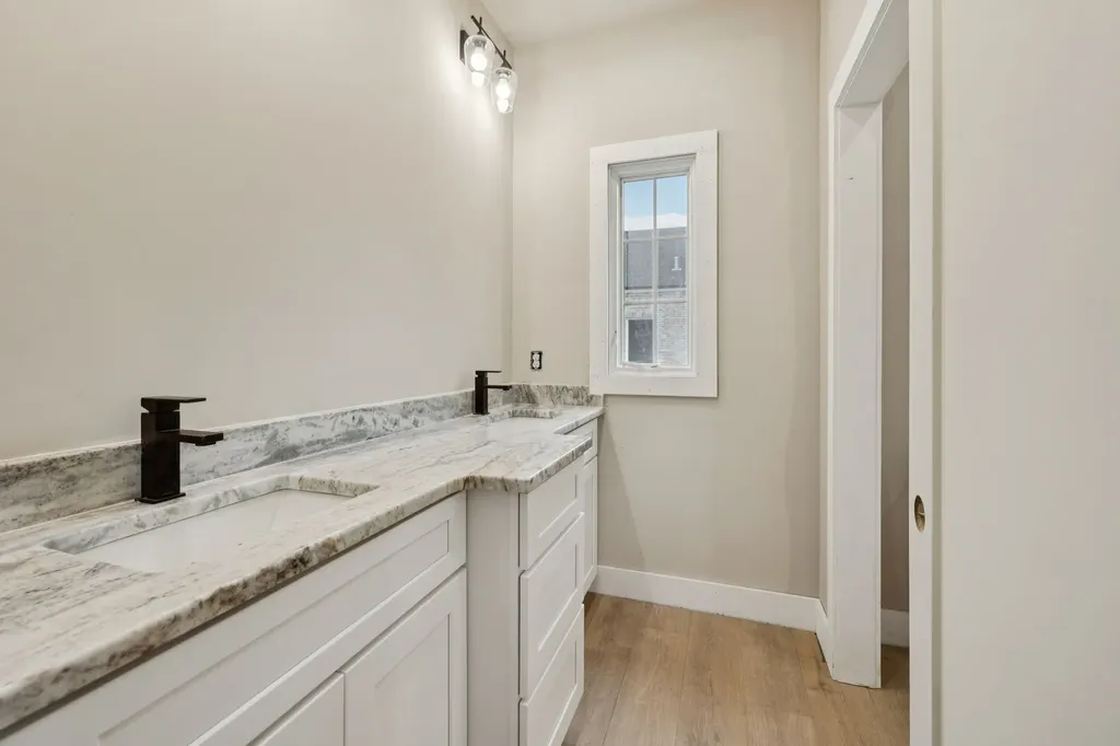 375 Chestnut Oak Avenue Smithville TN 37166