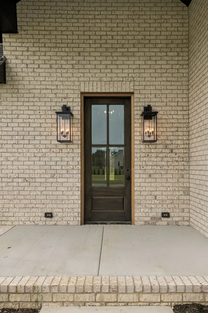 375 Chestnut Oak Avenue Smithville TN 37166