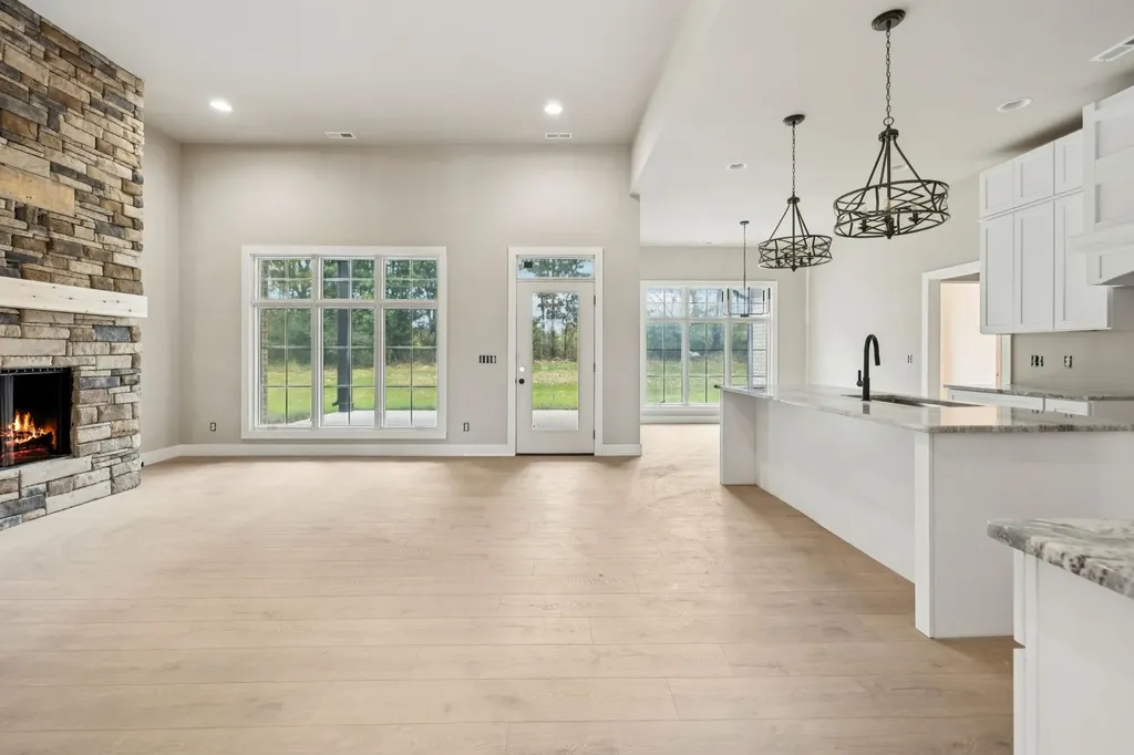 375 Chestnut Oak Avenue Smithville TN 37166