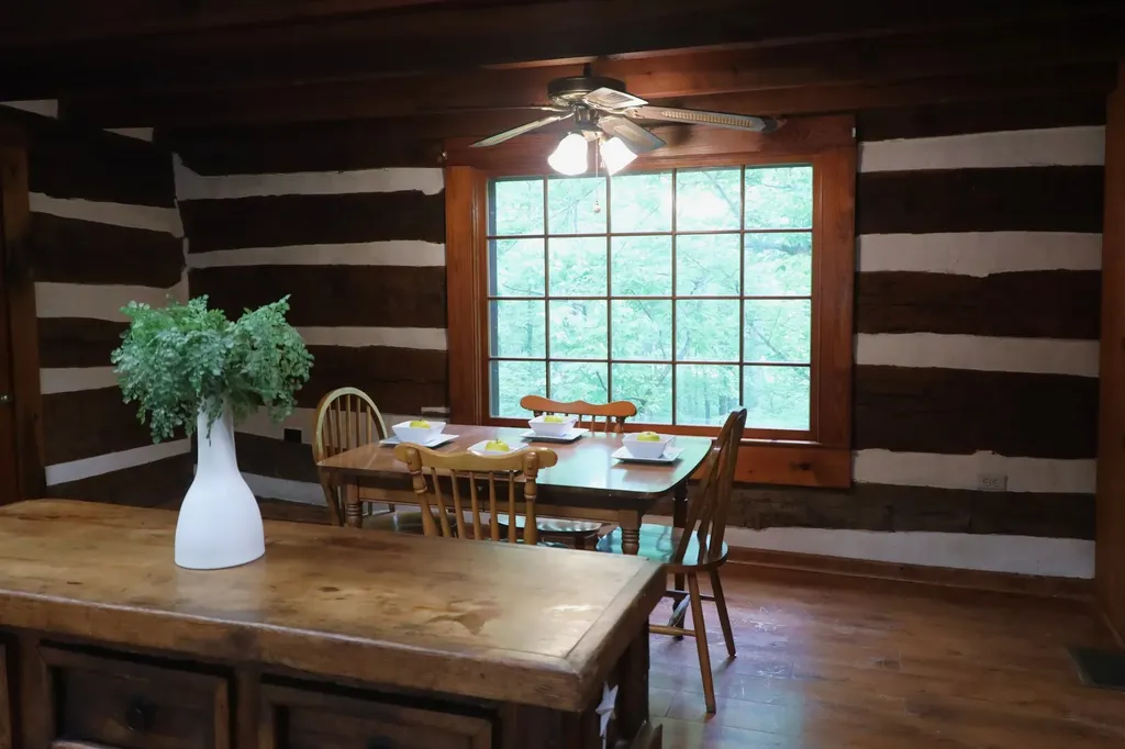2634 Distillery Road, SW Greenbrier TN 37073