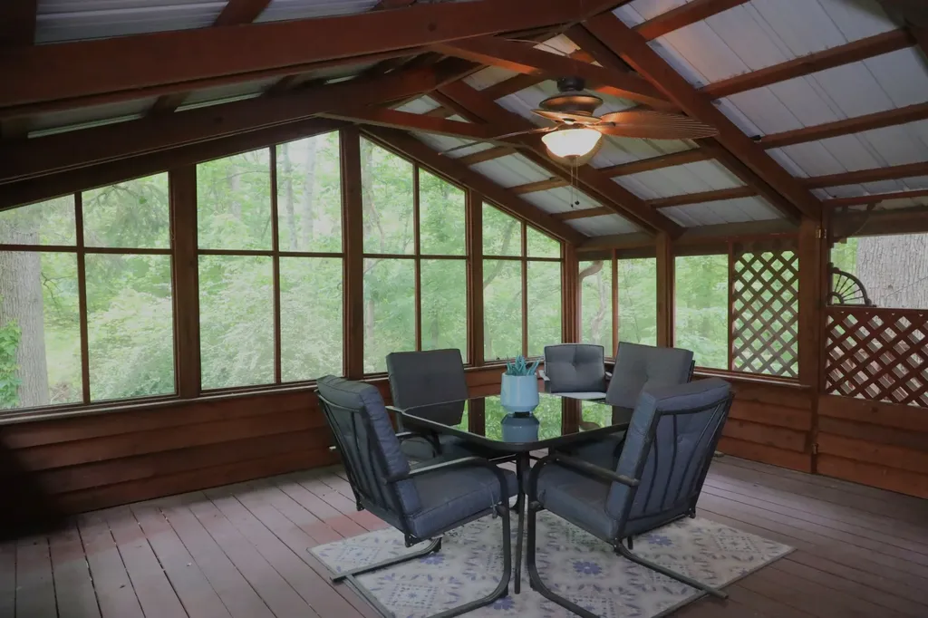 2634 Distillery Road, SW Greenbrier TN 37073