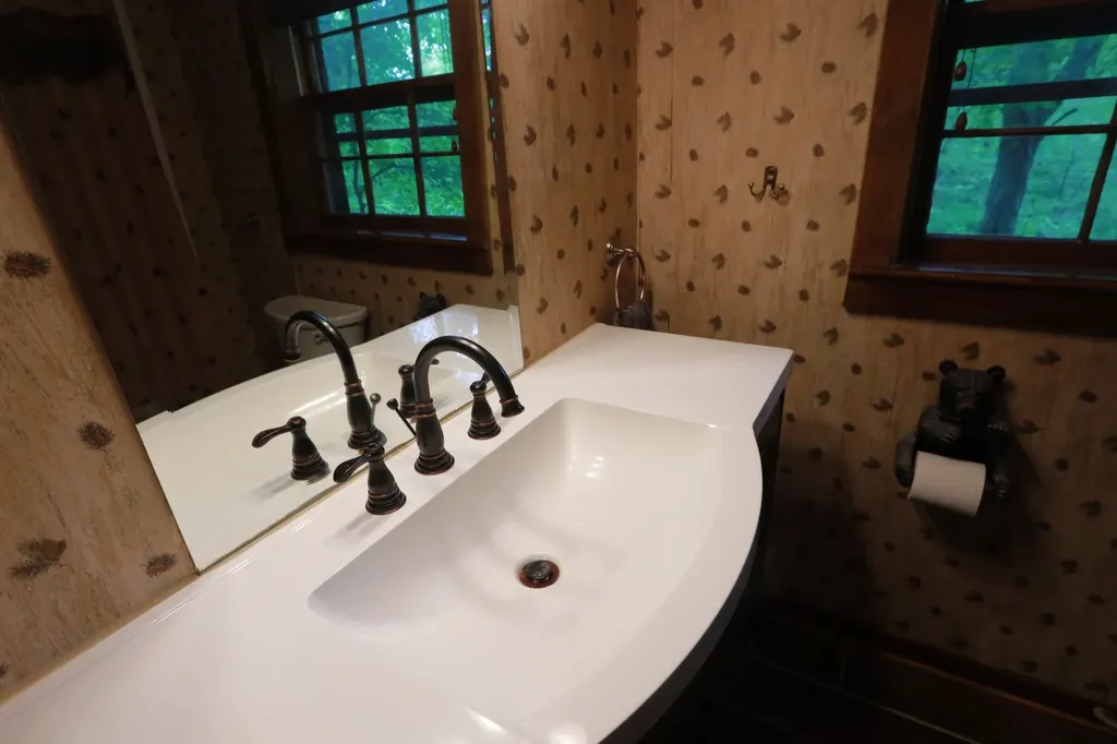 2634 Distillery Road, SW Greenbrier TN 37073