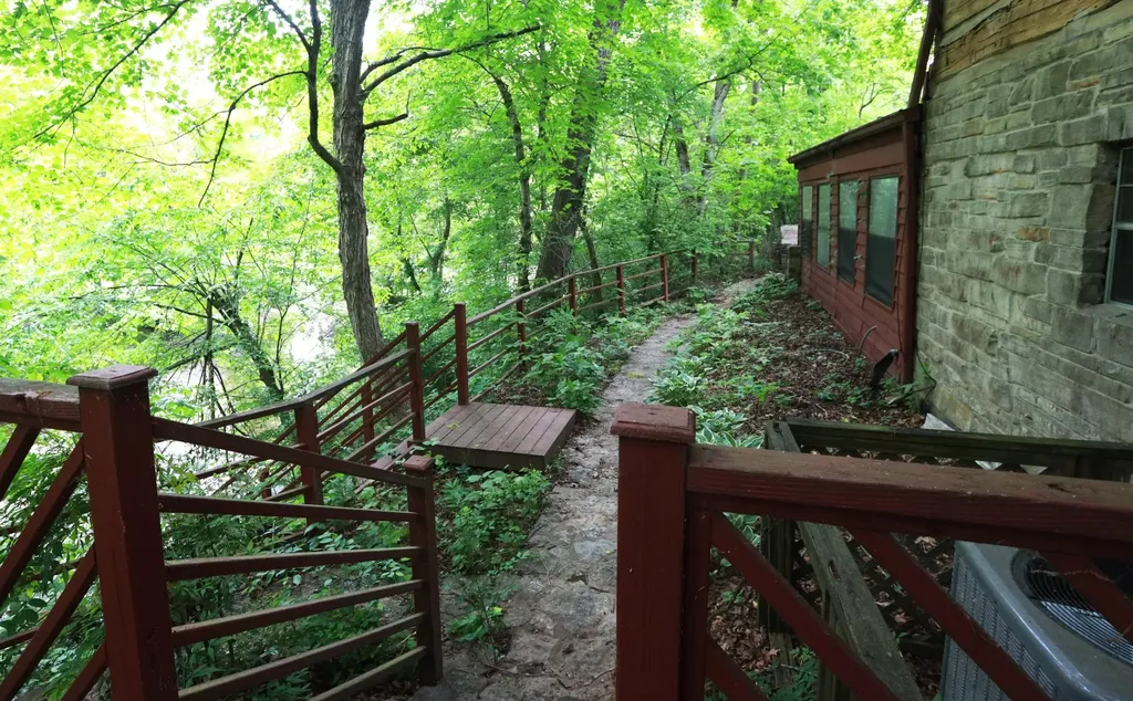 2634 Distillery Road, SW Greenbrier TN 37073