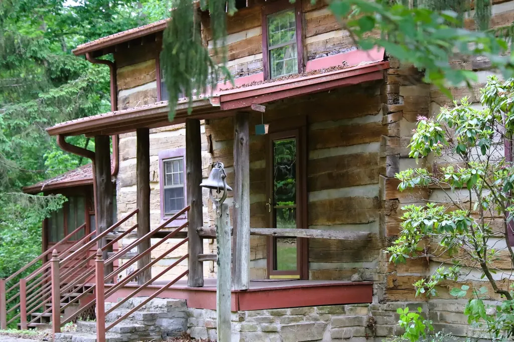 2634 Distillery Road, SW Greenbrier TN 37073