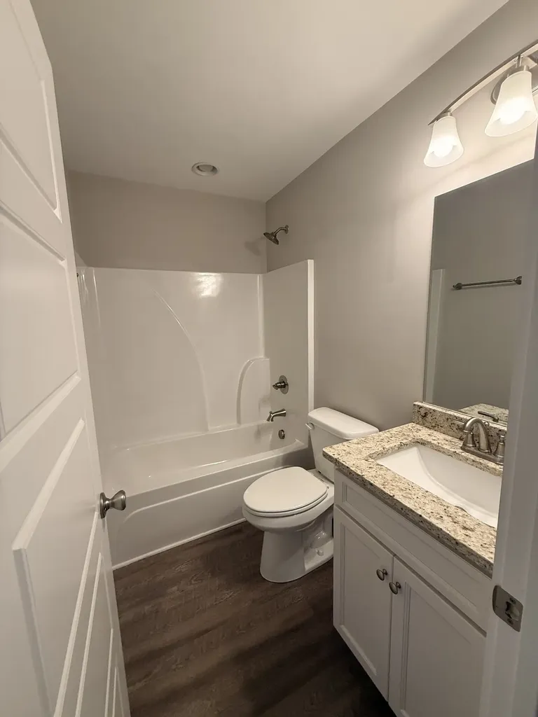 103C Oak Park Drive Dickson TN 37055
