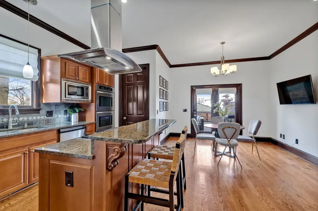 1824B 6th Ave, N Nashville TN 37208