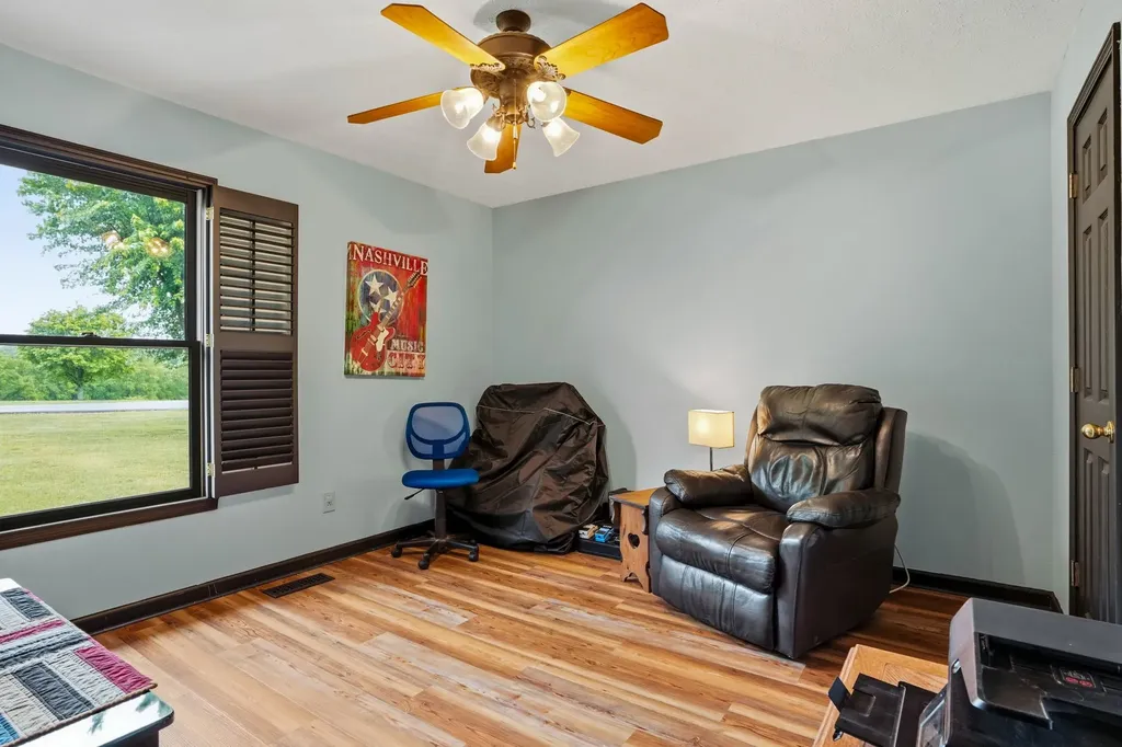 778 Fox Run Lane Lafayette TN 37083