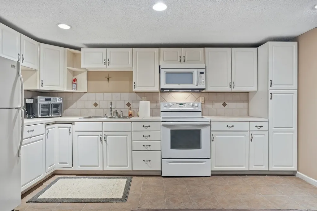 778 Fox Run Lane Lafayette TN 37083