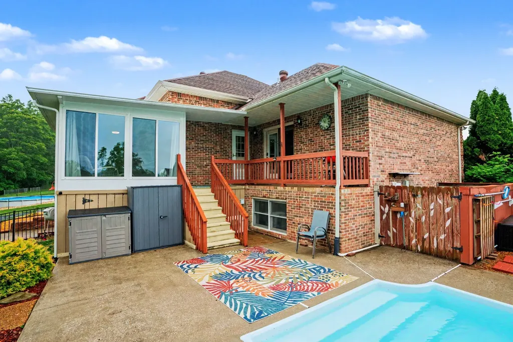 778 Fox Run Lane Lafayette TN 37083