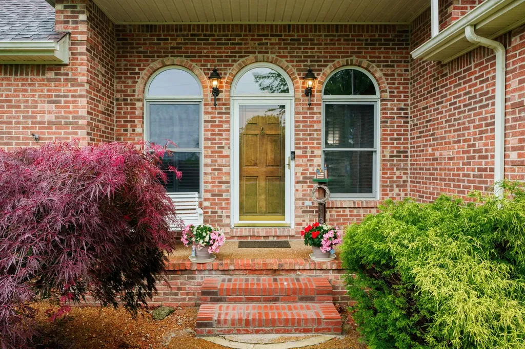 778 Fox Run Lane Lafayette TN 37083