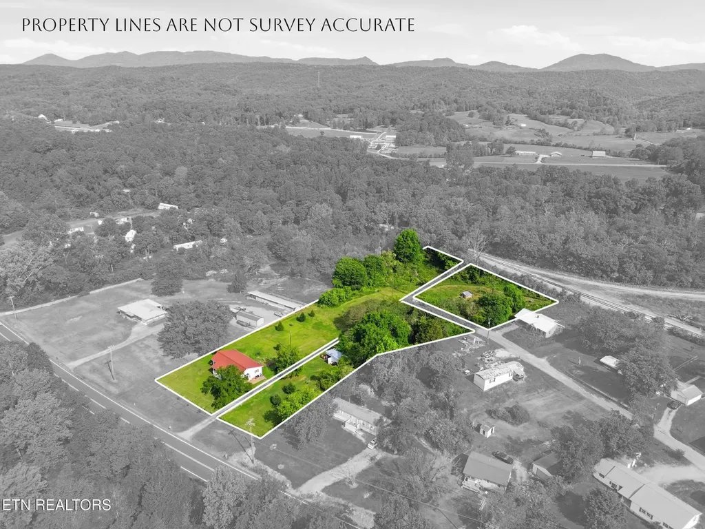 824 Oliver Springs Highway Clinton TN 37716