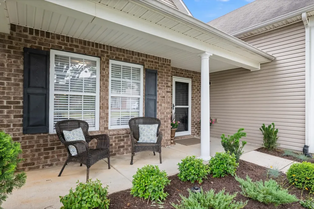 543 Creek Oak Drive Murfreesboro TN 37128