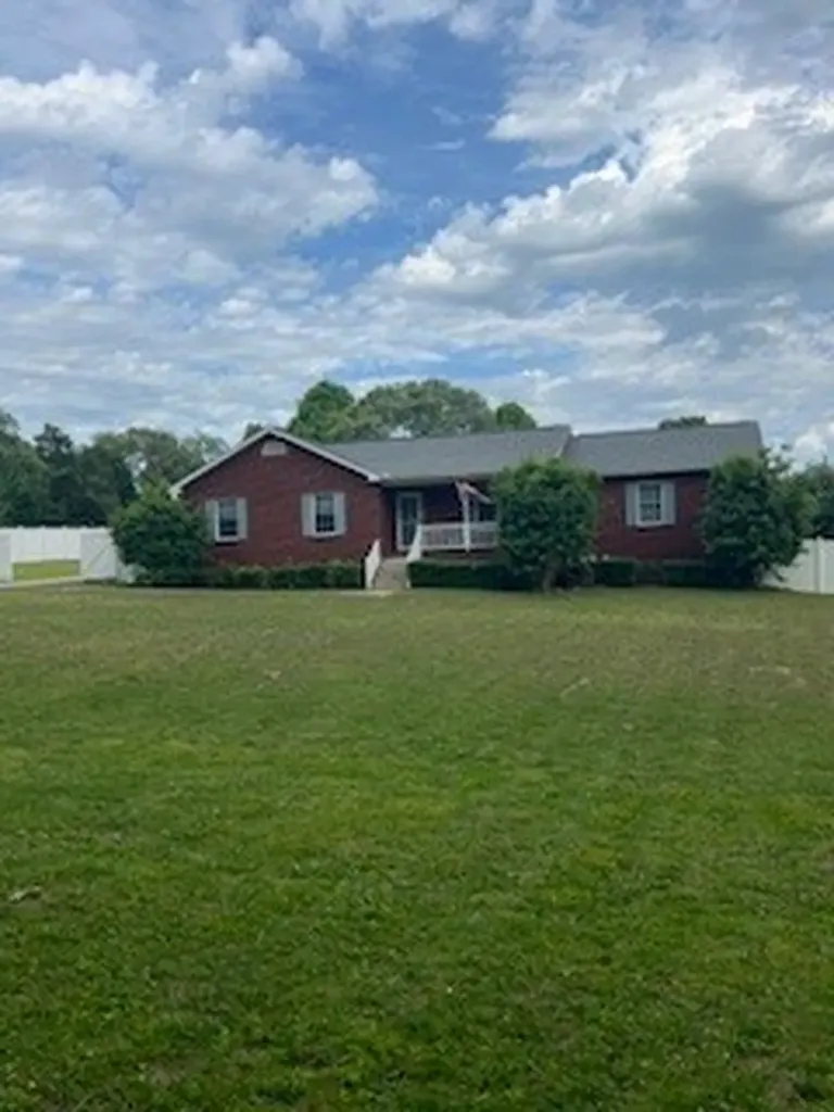 1134 Pardue Road Ashland City TN 37015