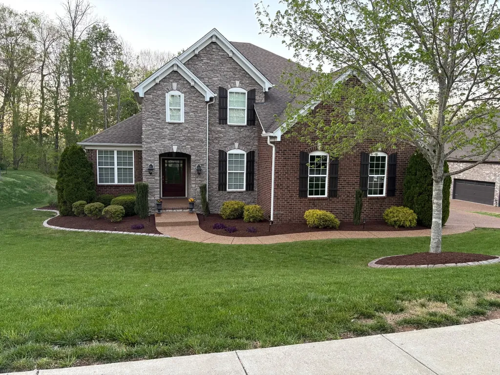 1169 Pin Oak Lane Brentwood TN 37027