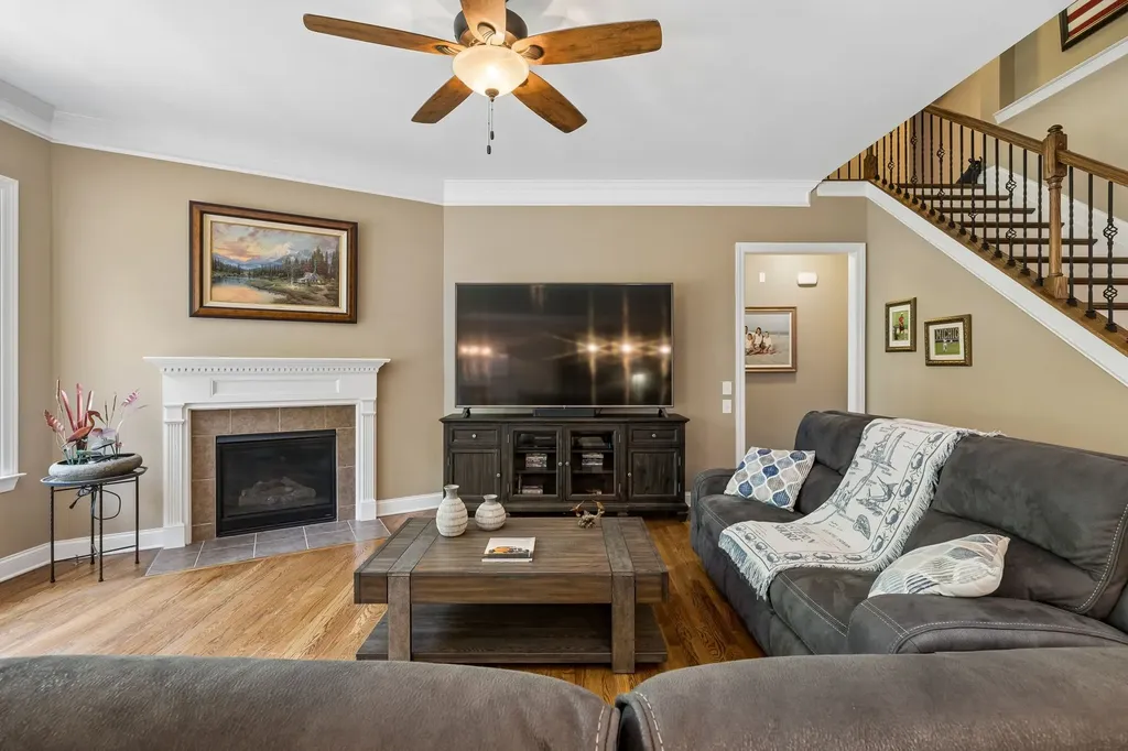 1169 Pin Oak Lane Brentwood TN 37027