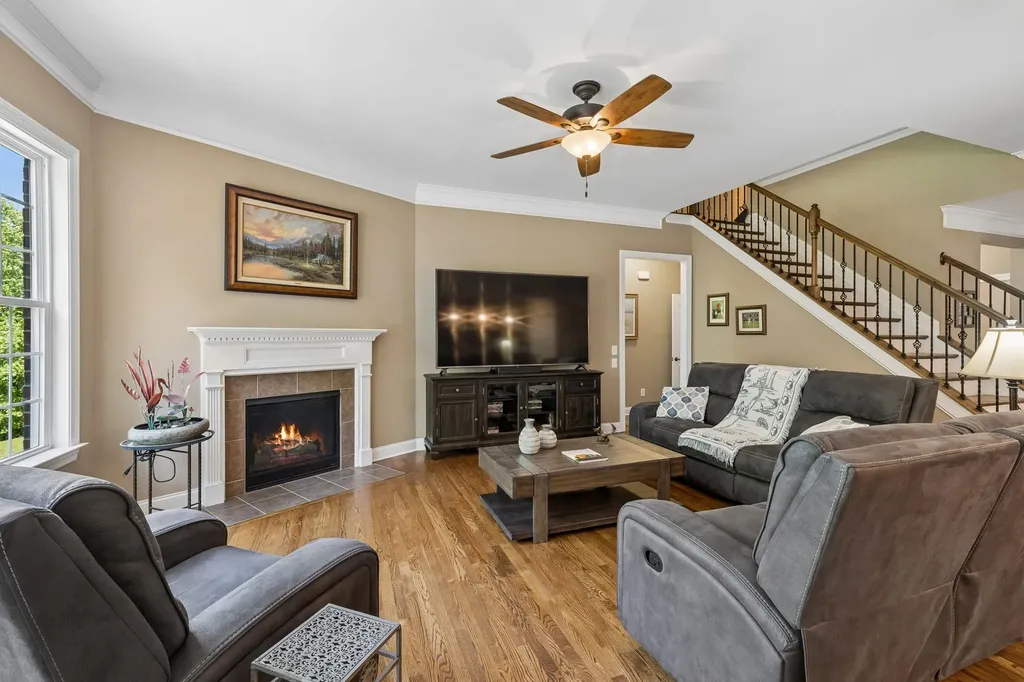 1169 Pin Oak Lane Brentwood TN 37027