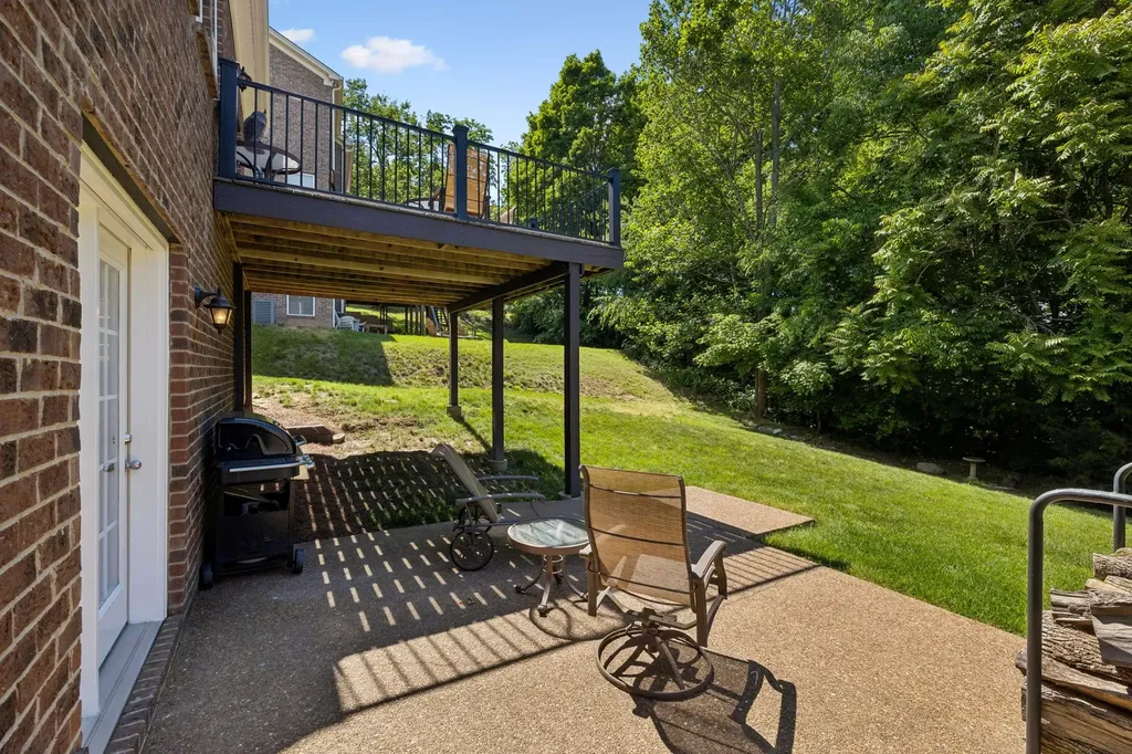 1169 Pin Oak Lane Brentwood TN 37027