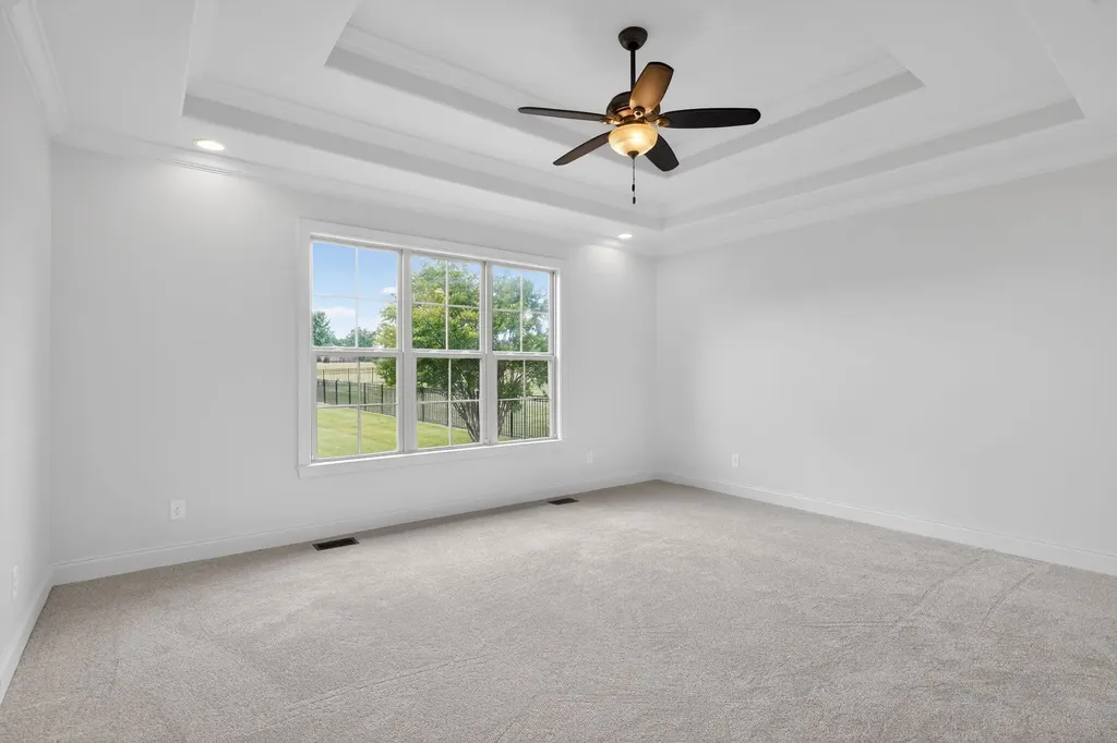 2162 Gorden Crossing Gallatin TN 37066
