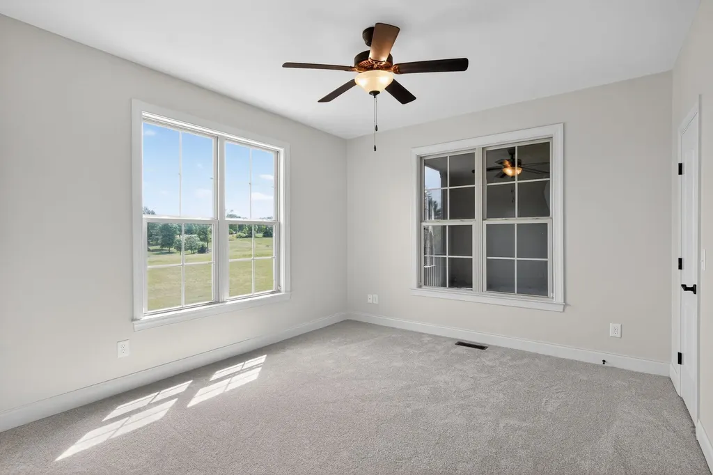 2162 Gorden Crossing Gallatin TN 37066