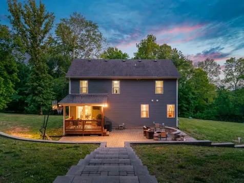 2685 Mockingbird Hill Road Palmyra TN 37142