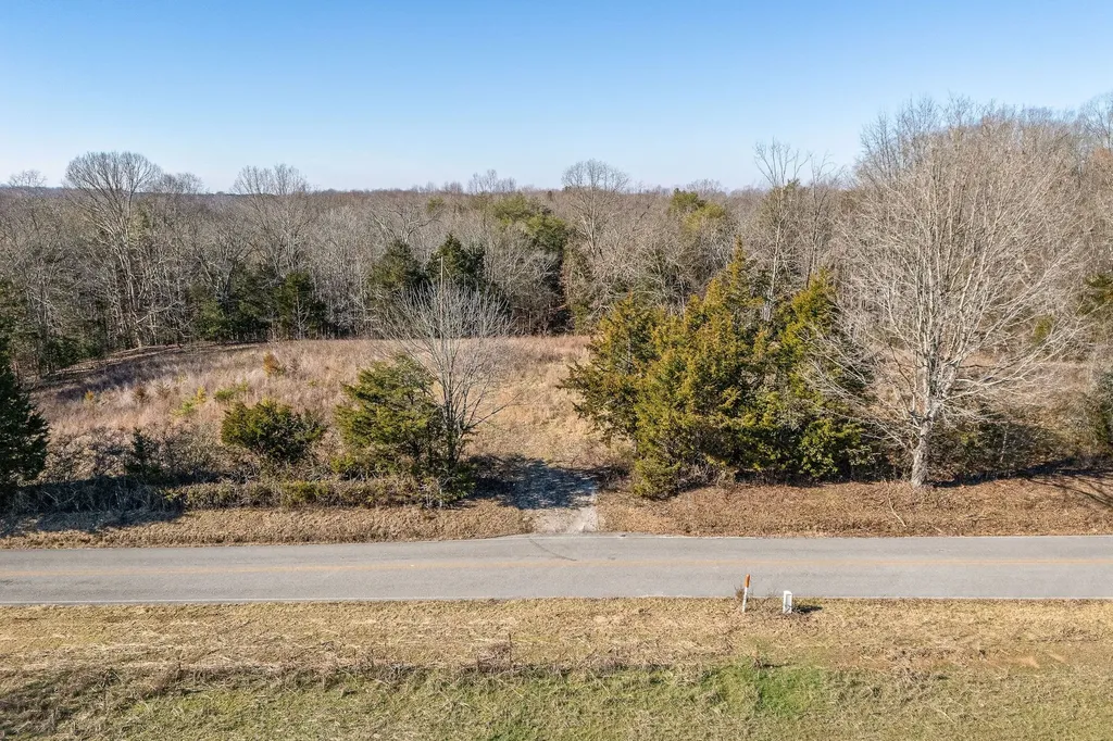 1885 Griffintown Road Sparta TN 38583