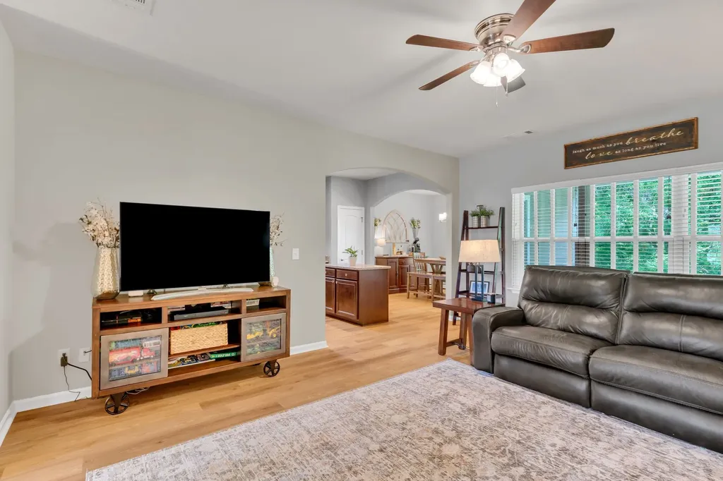 548 Smoky Mountains Drive Gallatin TN 37066